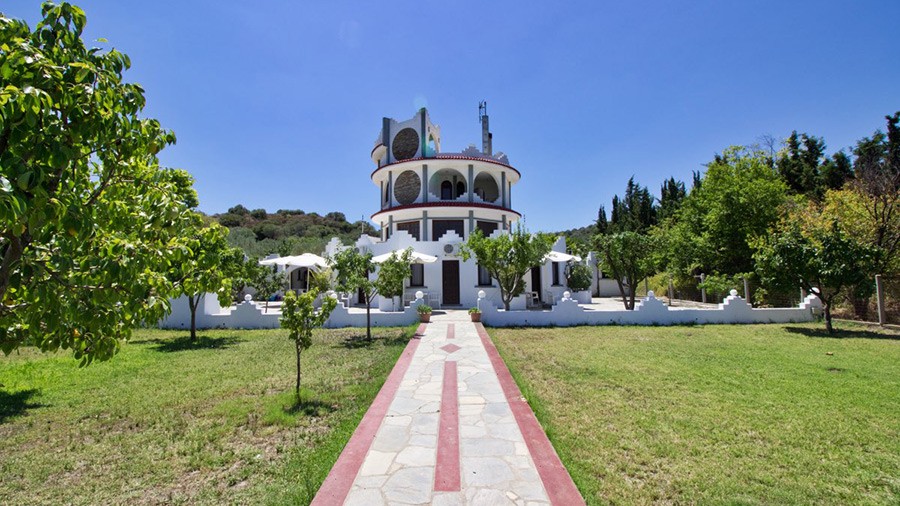 Pyrgos Rooms in Amouliani