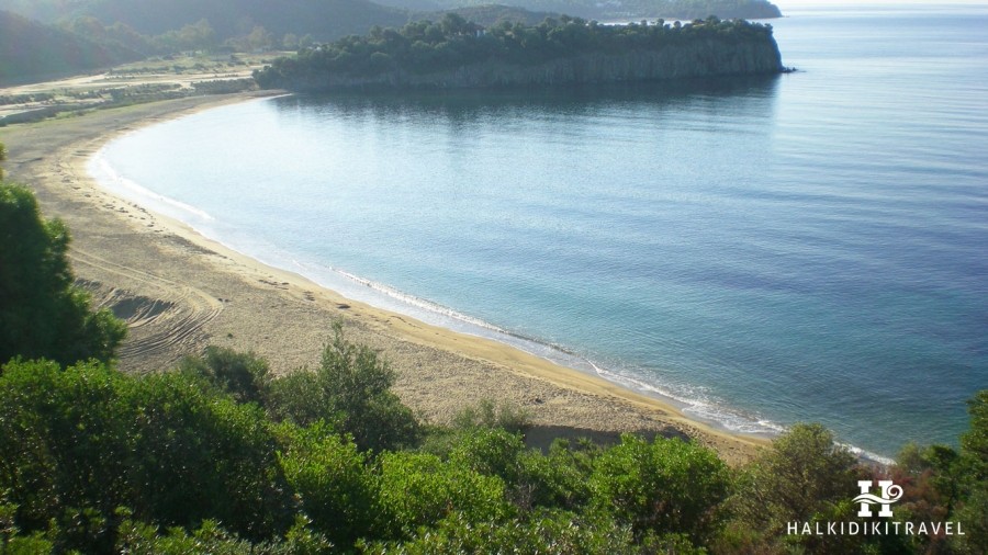пляж Azapiko